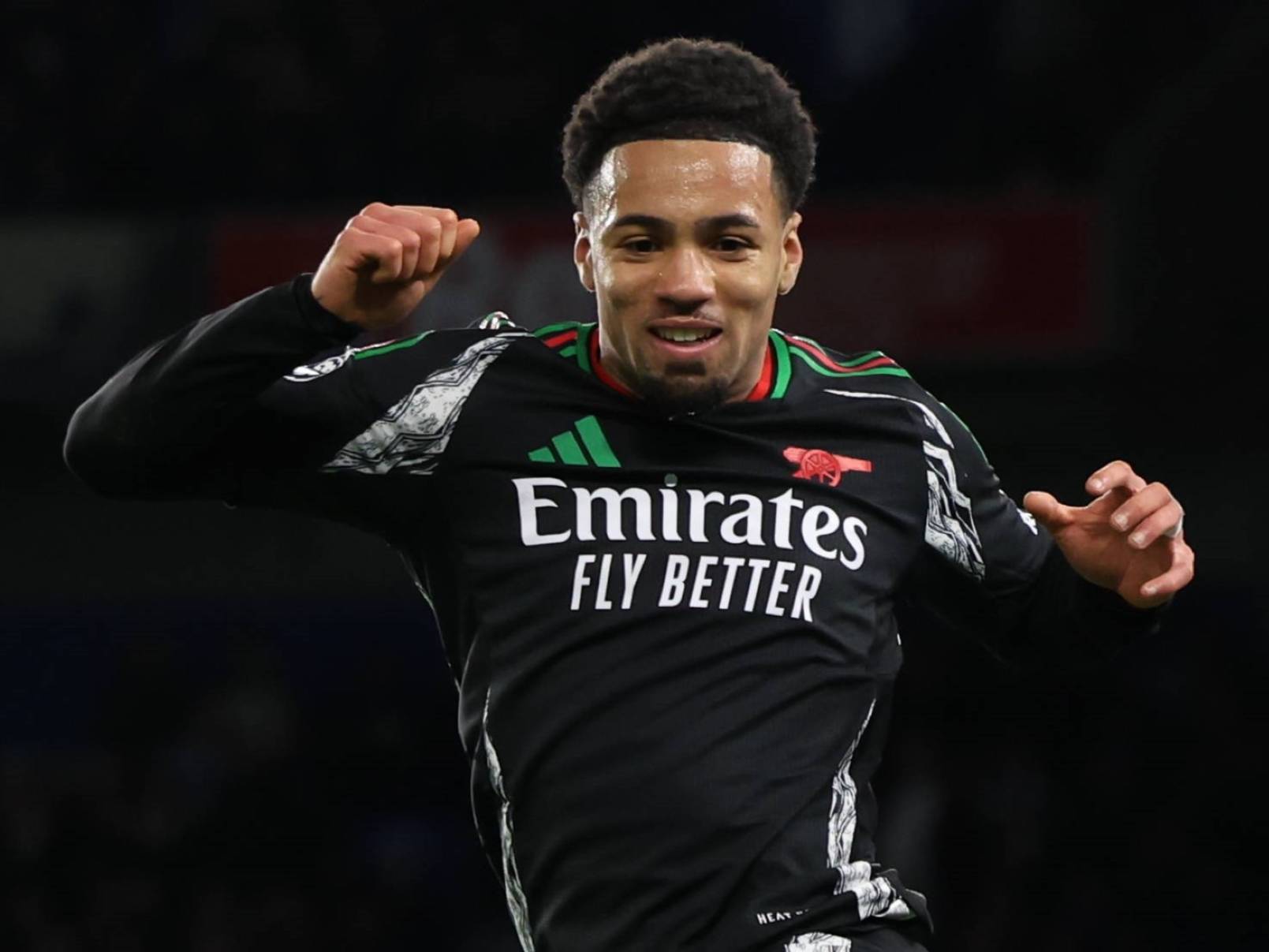 Arsenal Itan Nvanerining shartnomasini yangilamoqda