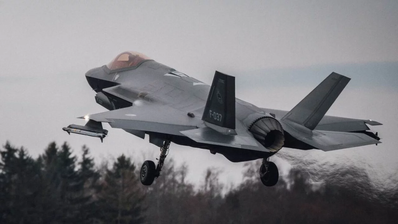 NATO Gollandiyaning F-35 samolyotlarini patrulga yubordi