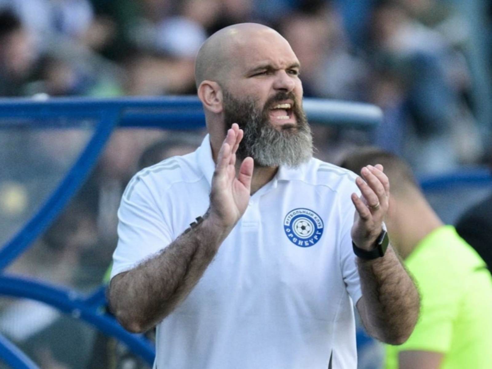 Orenburg retained Slishkovich as a coach