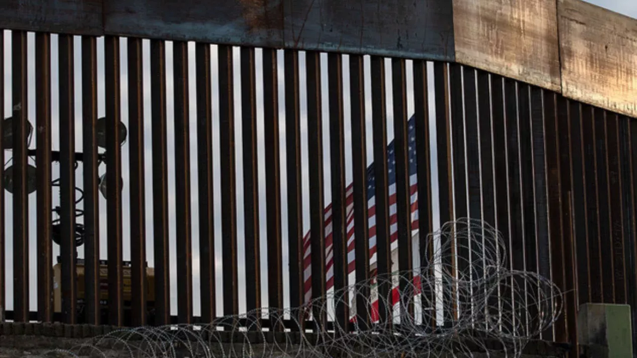 The US closed the Mexico border due to the fly threat