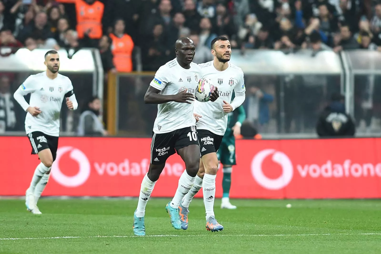 Beşiktaş football player may move to Russia