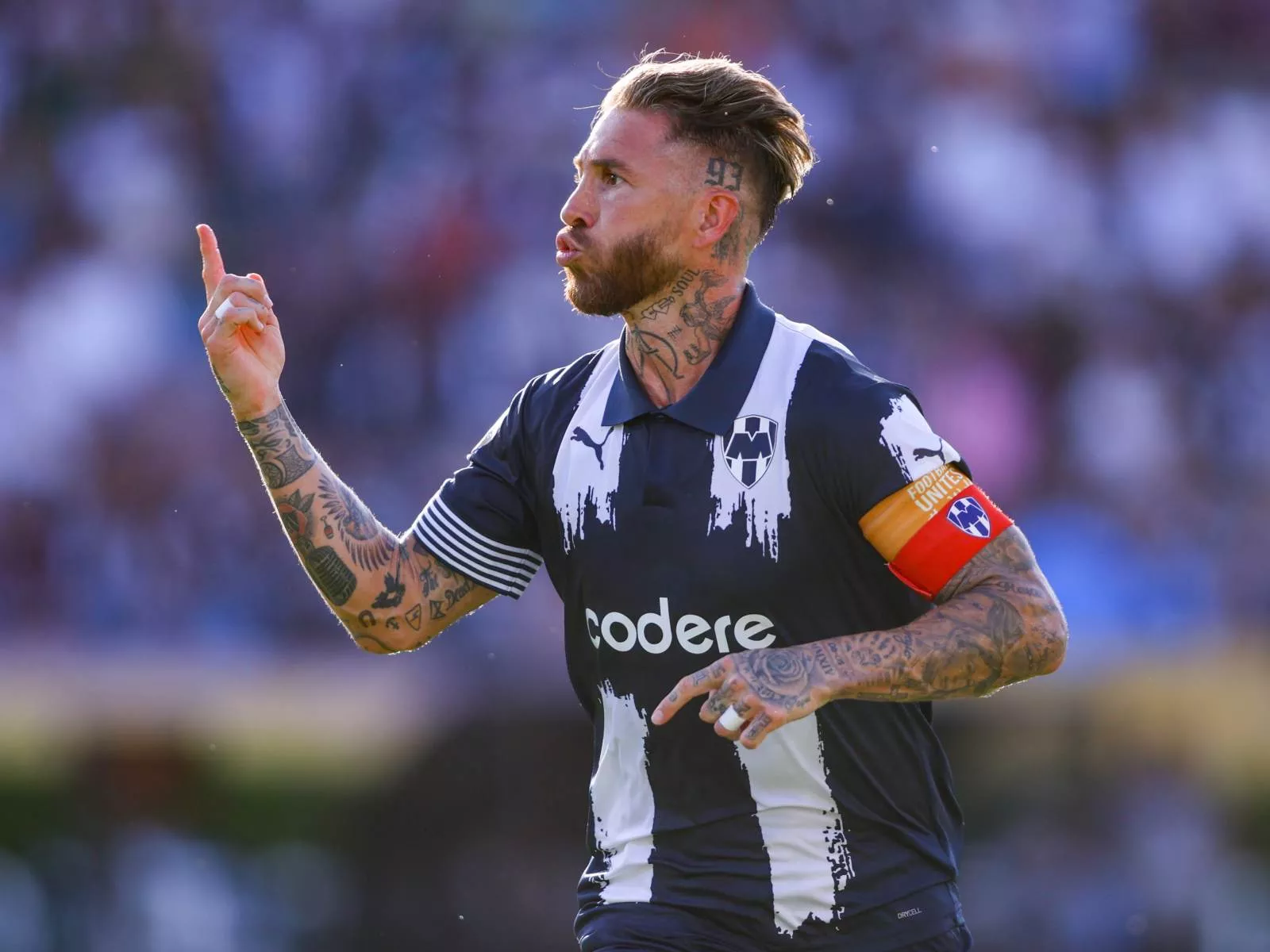 The match between Borussia and Monterrey World Clubs will begin