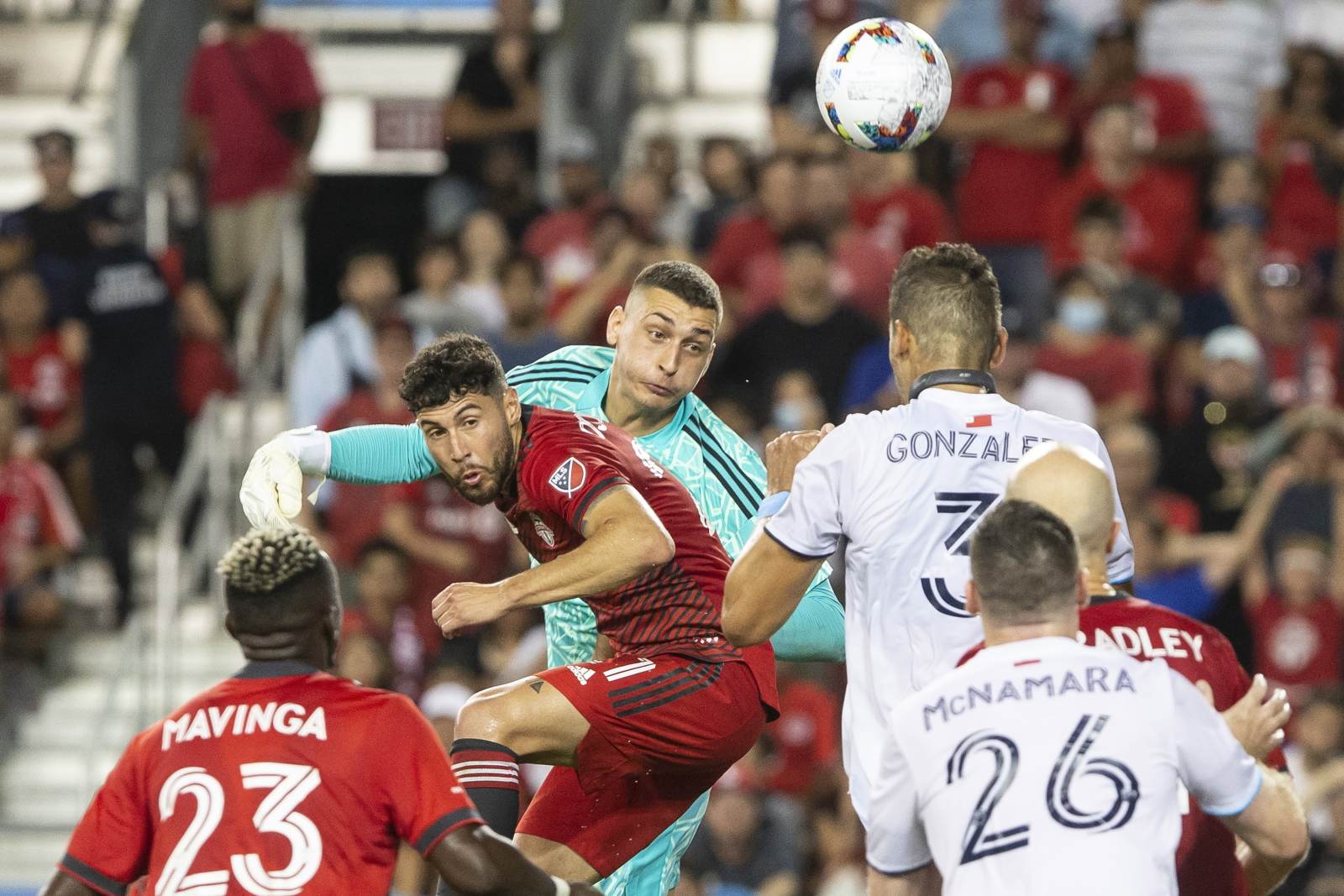 Petrovich wants to leave "Chelsea" and move to "Galatasaray"