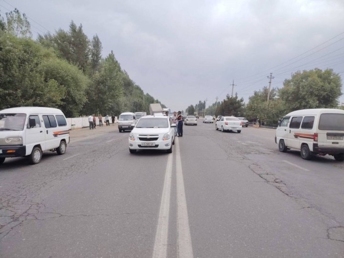 В Шахрисабзе столкнулись два автомобиля, пострадавших нет