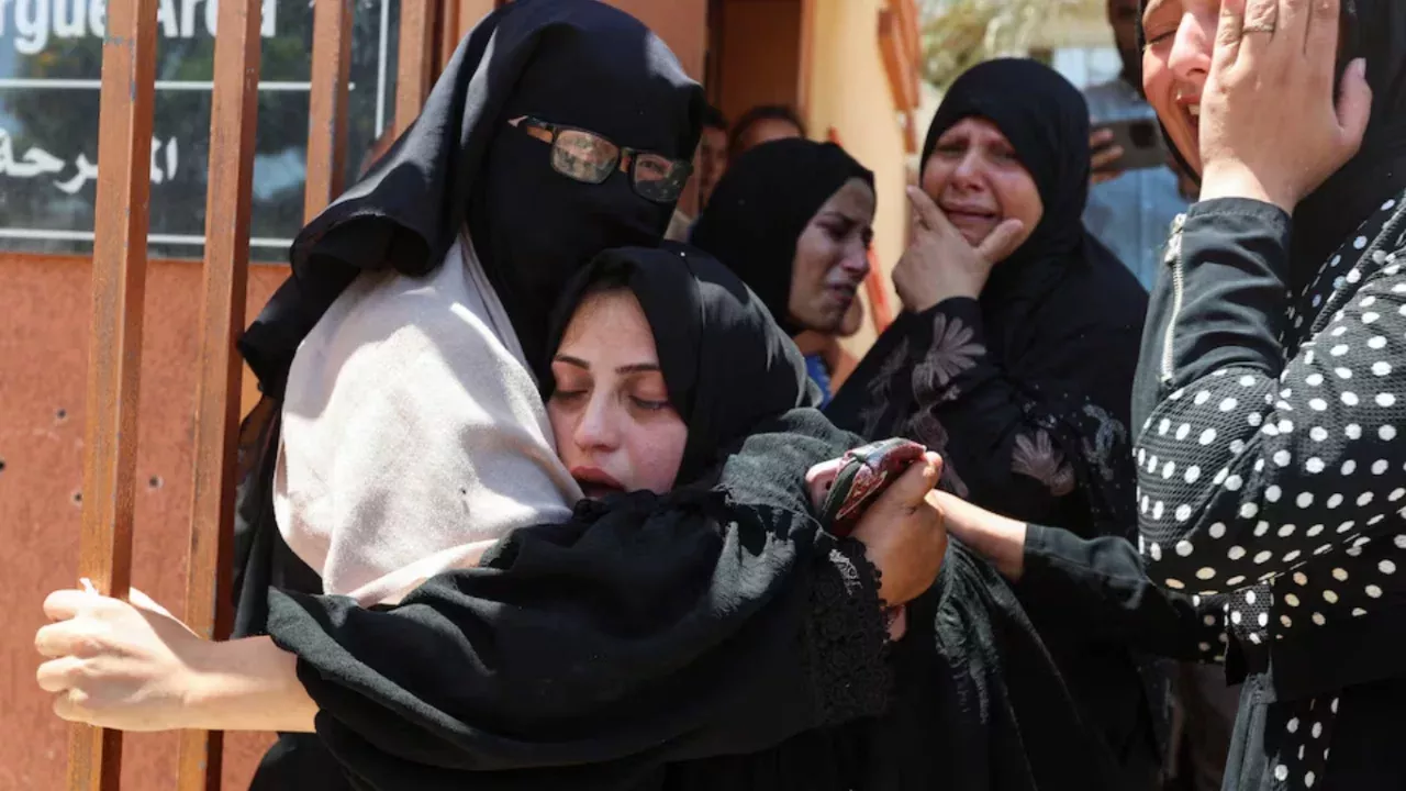 Ceasefire negotiations in Gaza halted due to Israel's withdrawal issue