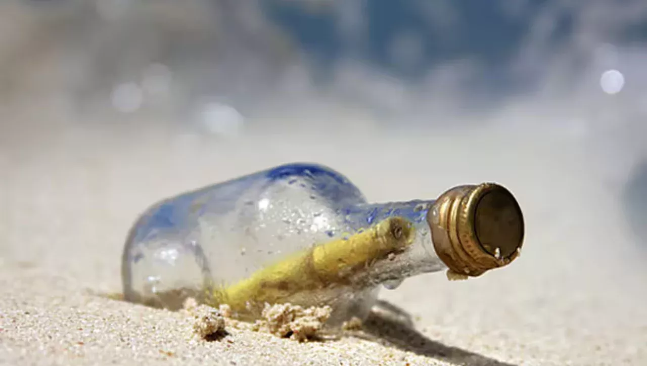 A letter from a Canadian couple was found in the ocean