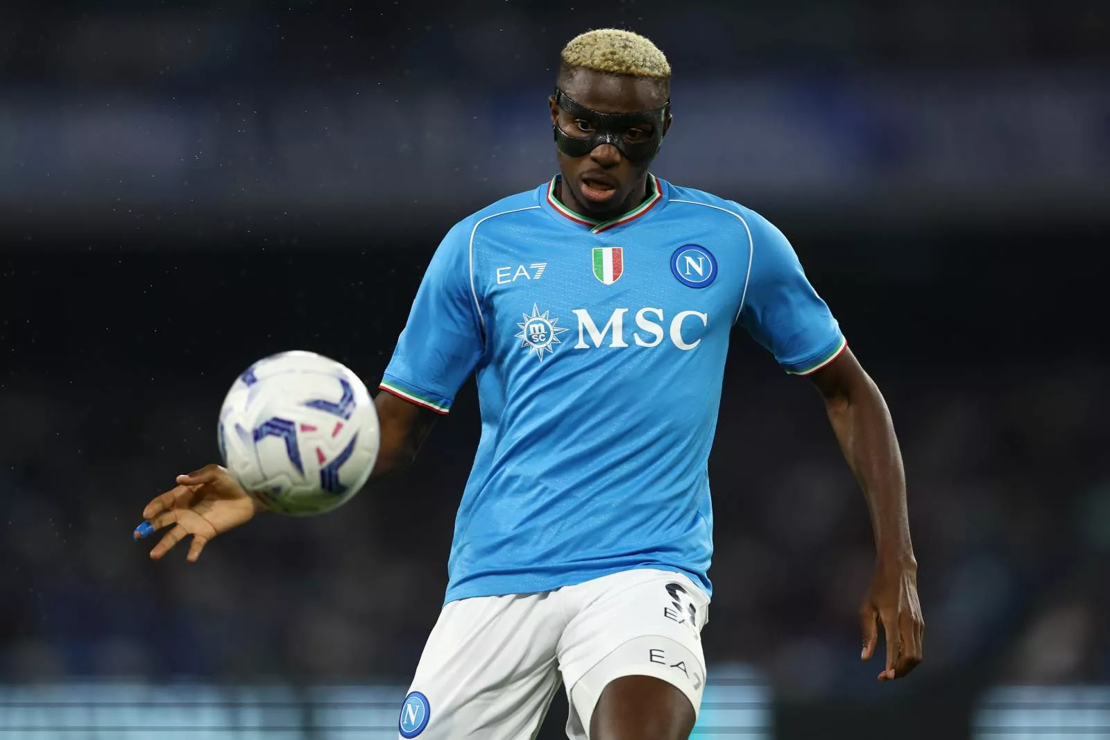 Liverpool Napoli Osimhen uchun 20 million evro taklif qildi