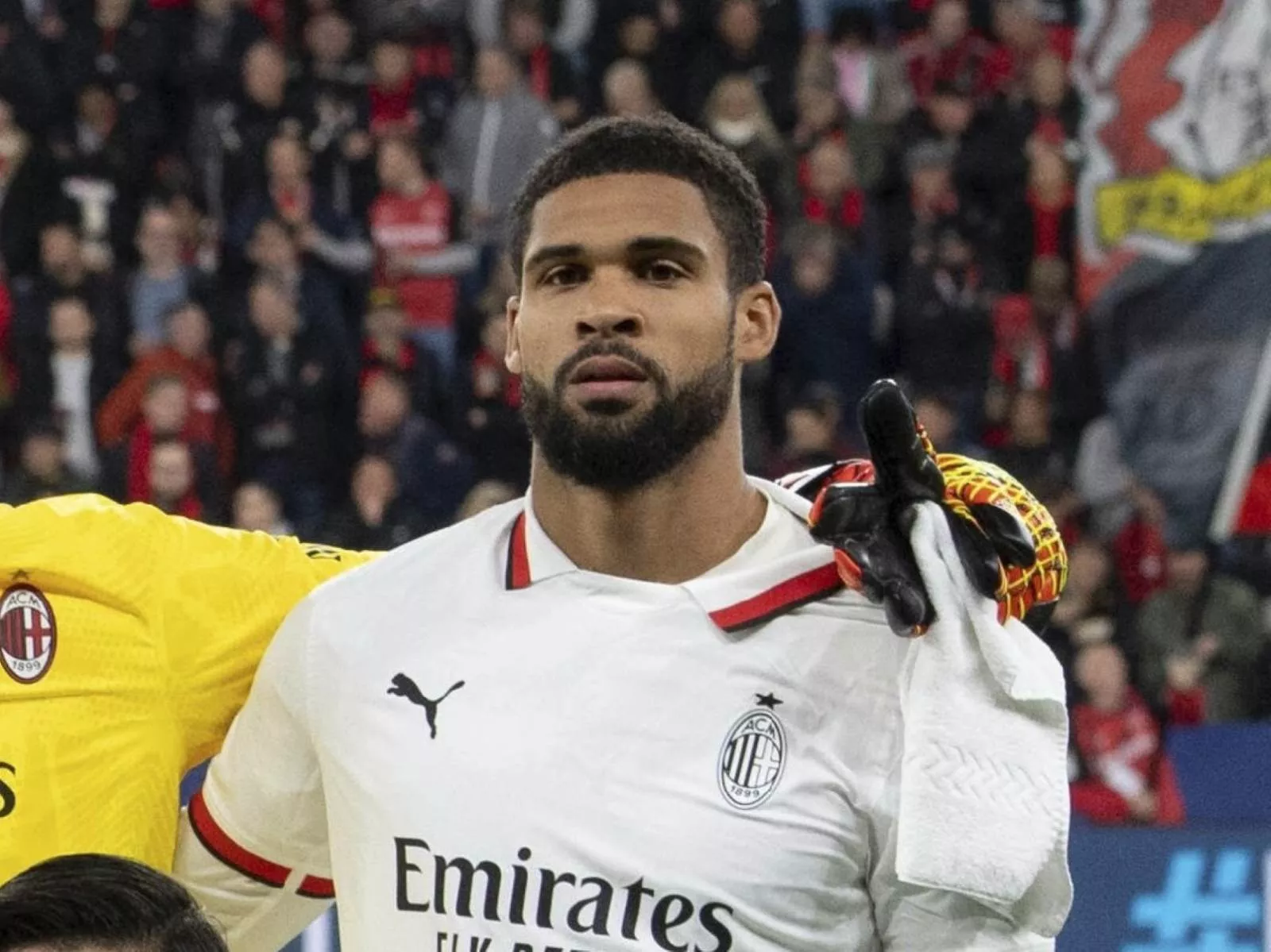 Loftus-Chik «Milan»da qolishni istaydi