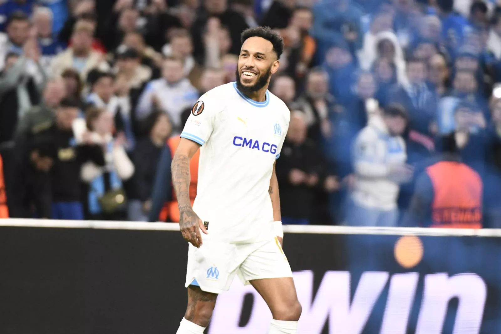Wants to sign a contract with Marseille Obameyang