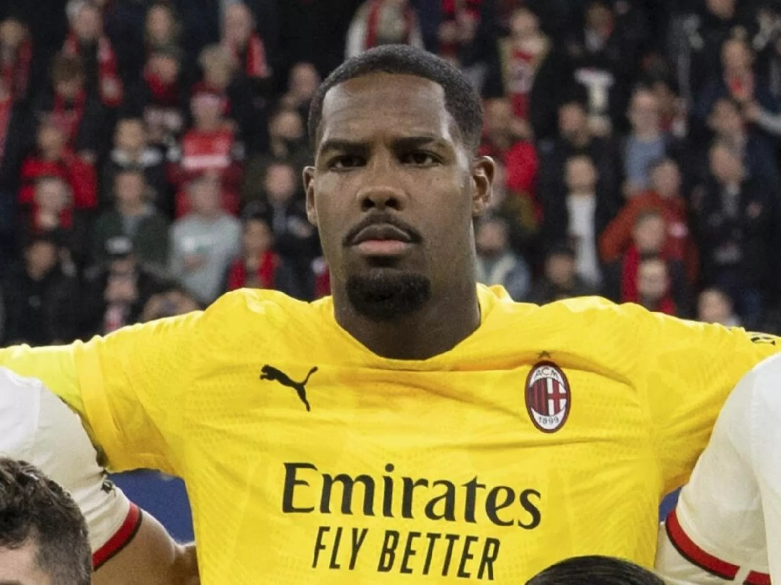 Mike Mena's captaincy at "Milan" is maintained