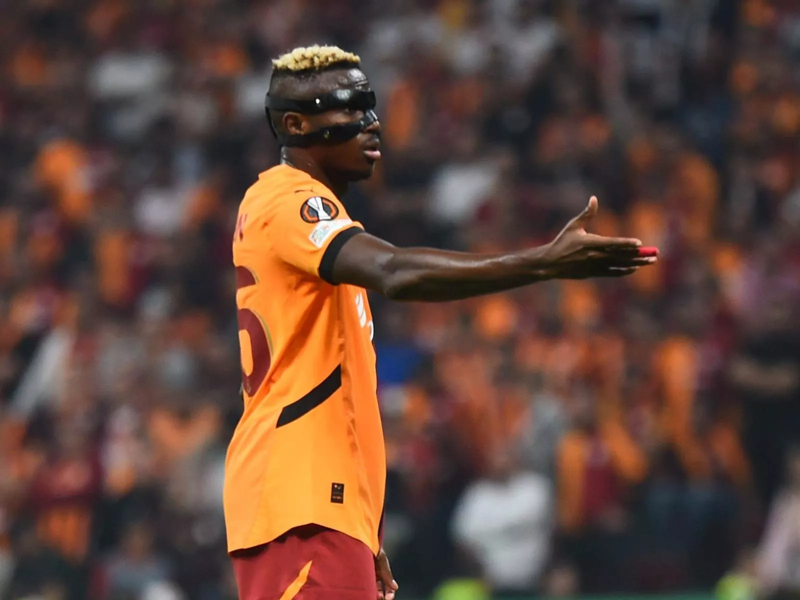 Osimhenn's transfer from Napoli to Galatasaray has stalled
