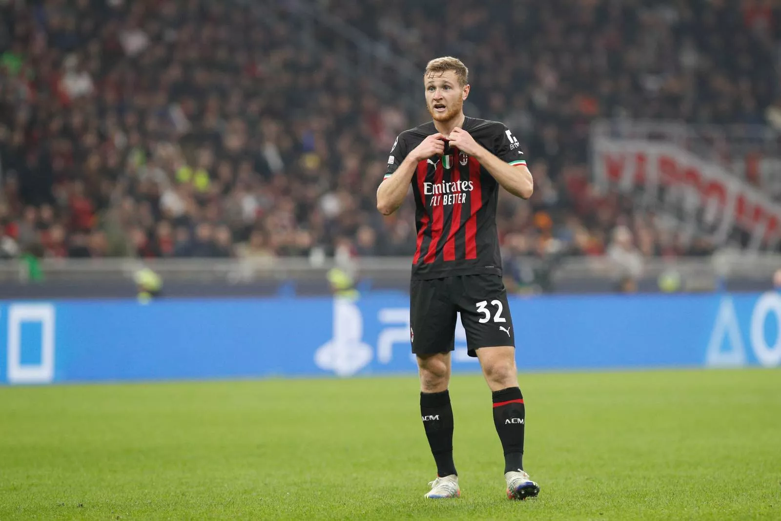 Pobega ijaradan qaytarilib, “Milan”ga qo‘shildi