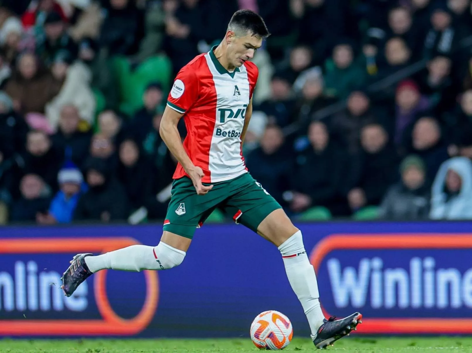 Sesar Montes is preparing for the season with Lokomotiv