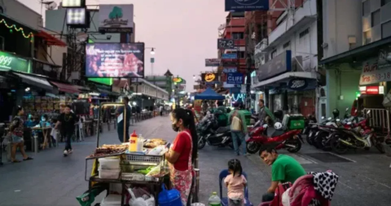 A pink eye epidemic is spreading in Thailand