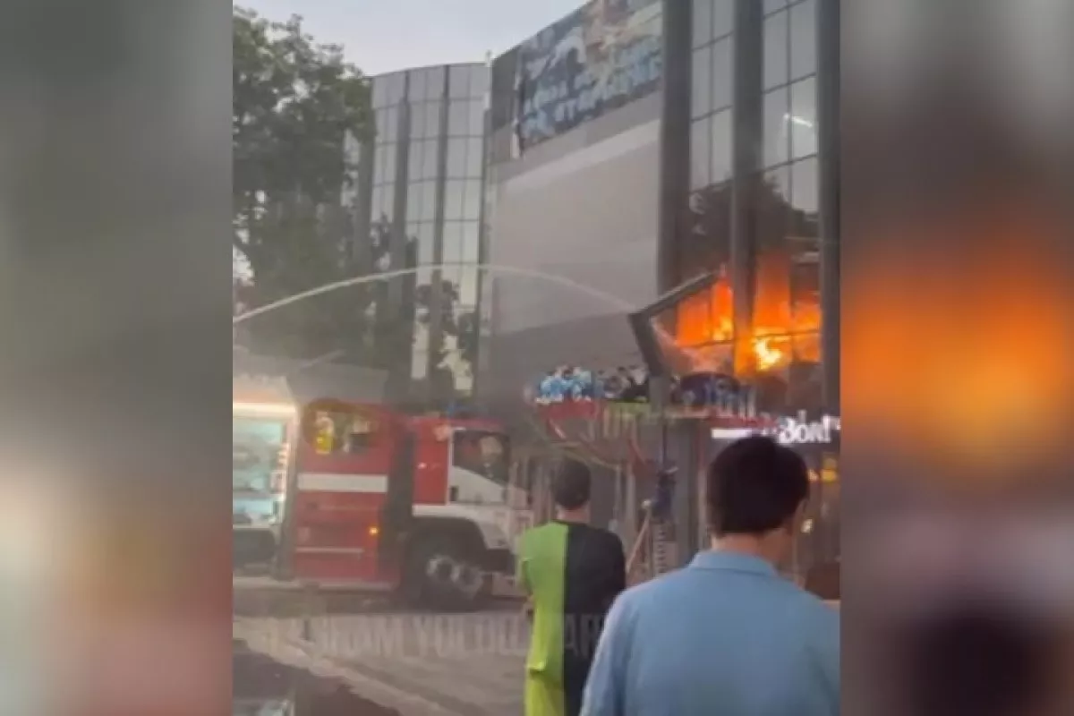 Fire quickly extinguished at Globus Mall in Tashkent