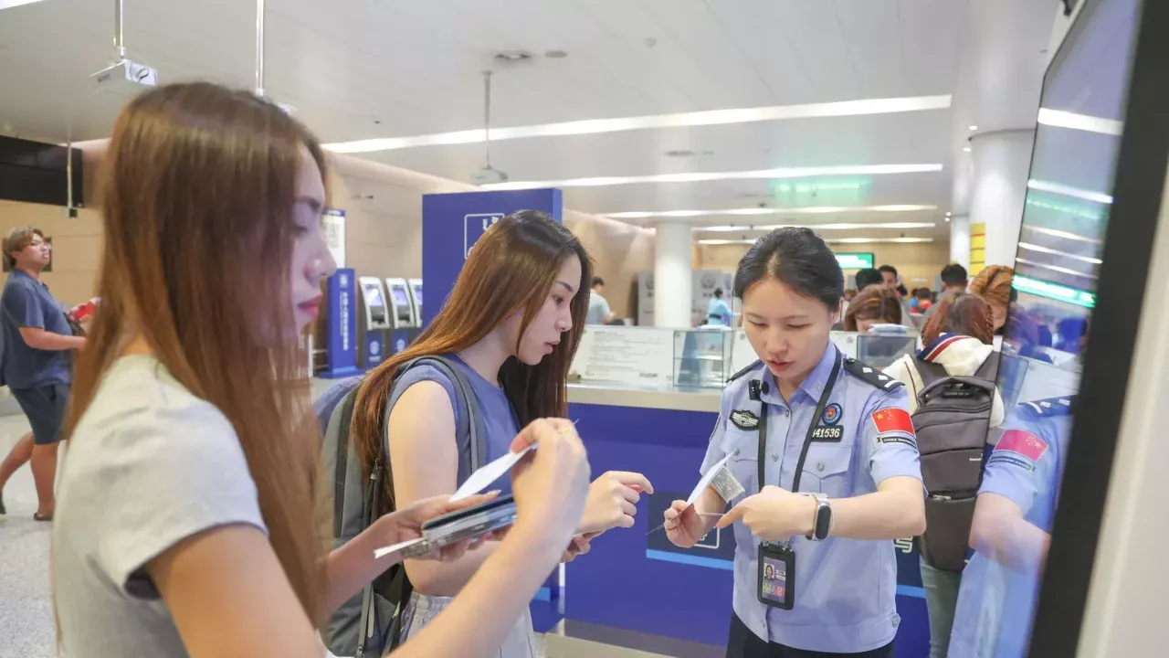 China new smartphone data extraction device