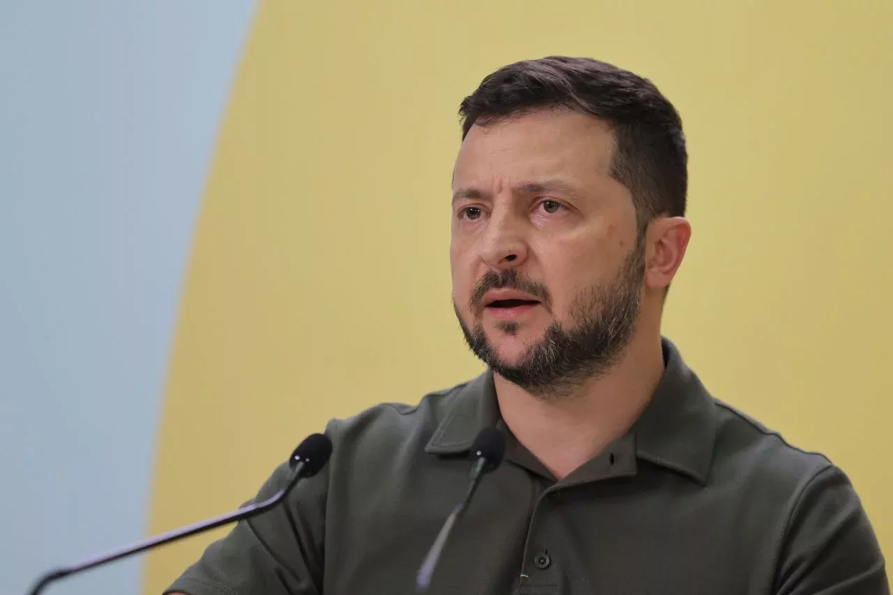 Zelenskiy muzokaralar uchun aniq shartlarni belgiladi