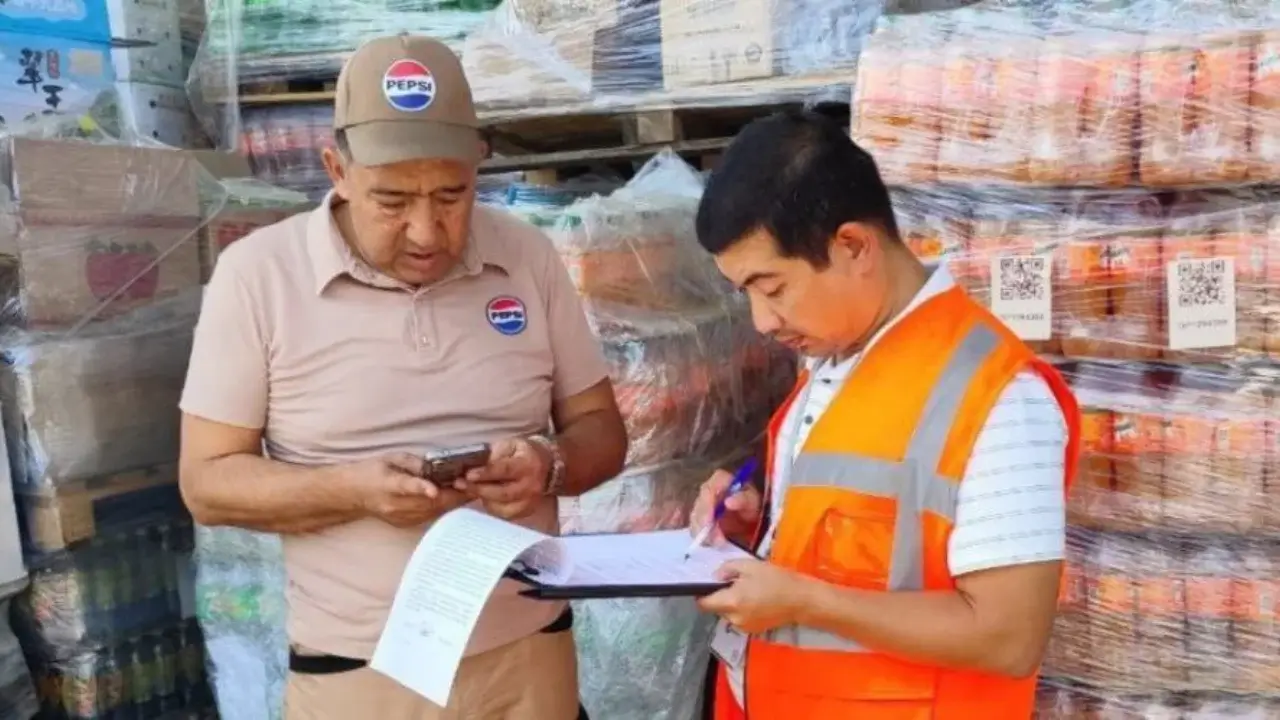 Expired beverages destroyed in Tashkent
