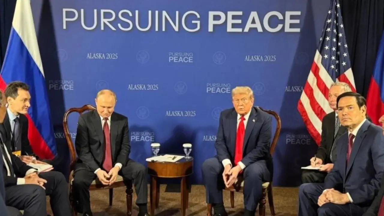 The US is considering a new dialogue proposal with Russia