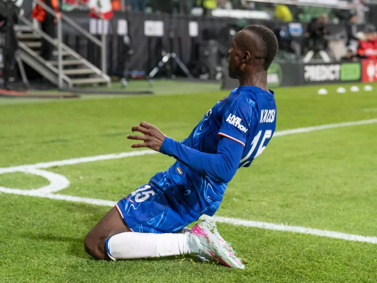 Chelsea Jackson temporarily halted transfer, Bayern opinion