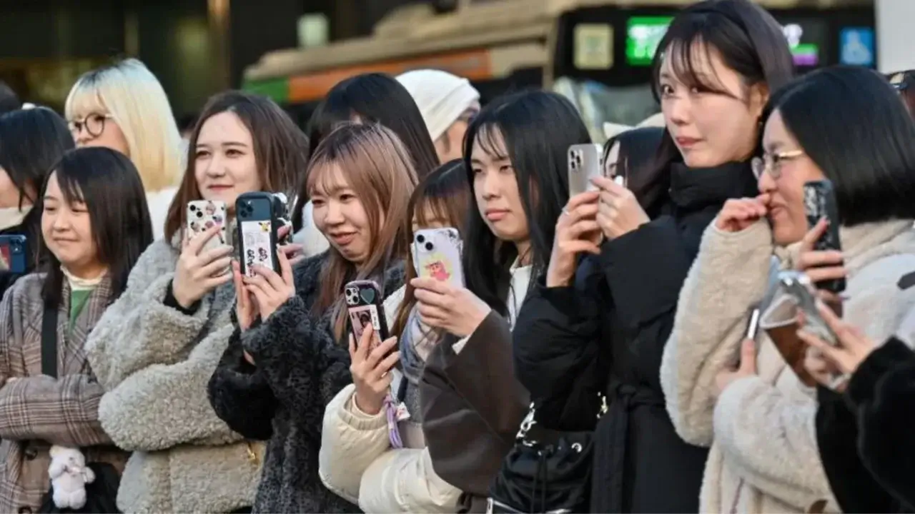 Toyoake city limits residents' smartphone usage