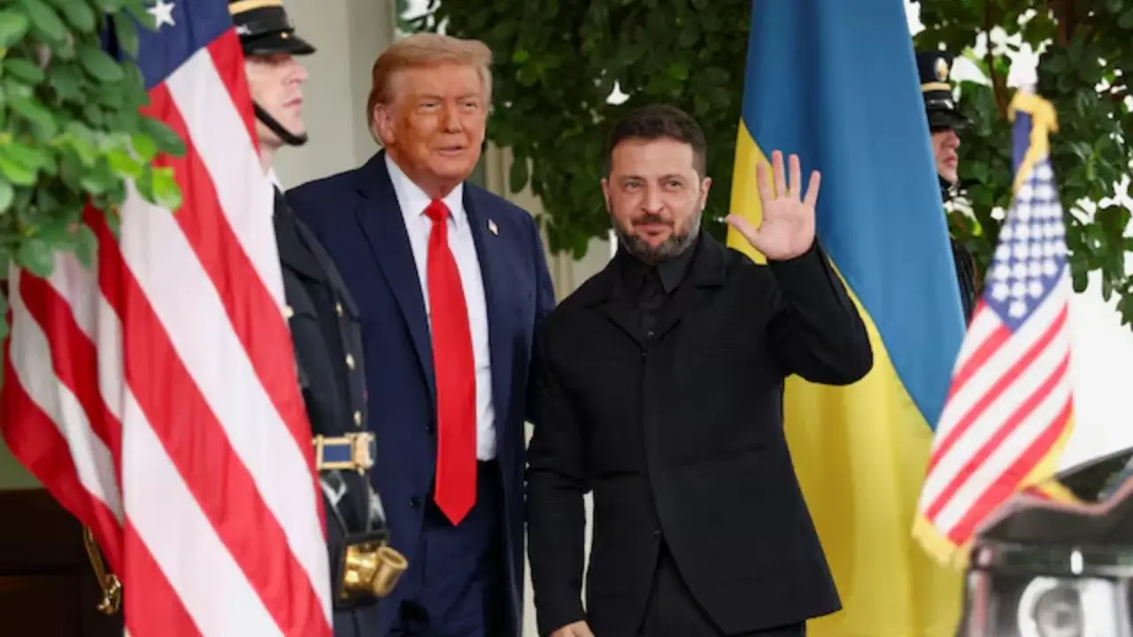 Zelenskiy met in a peace symbol suit in the USA