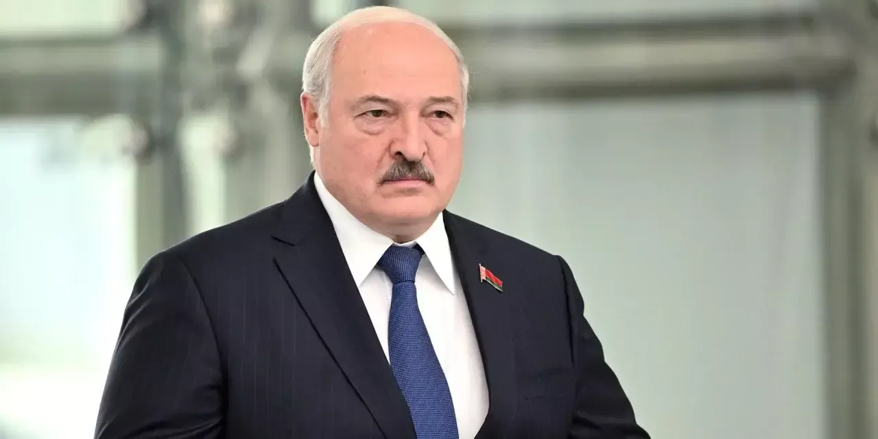 Lukashenko Putinning Kiyevga zarbani rad etganini aytdi