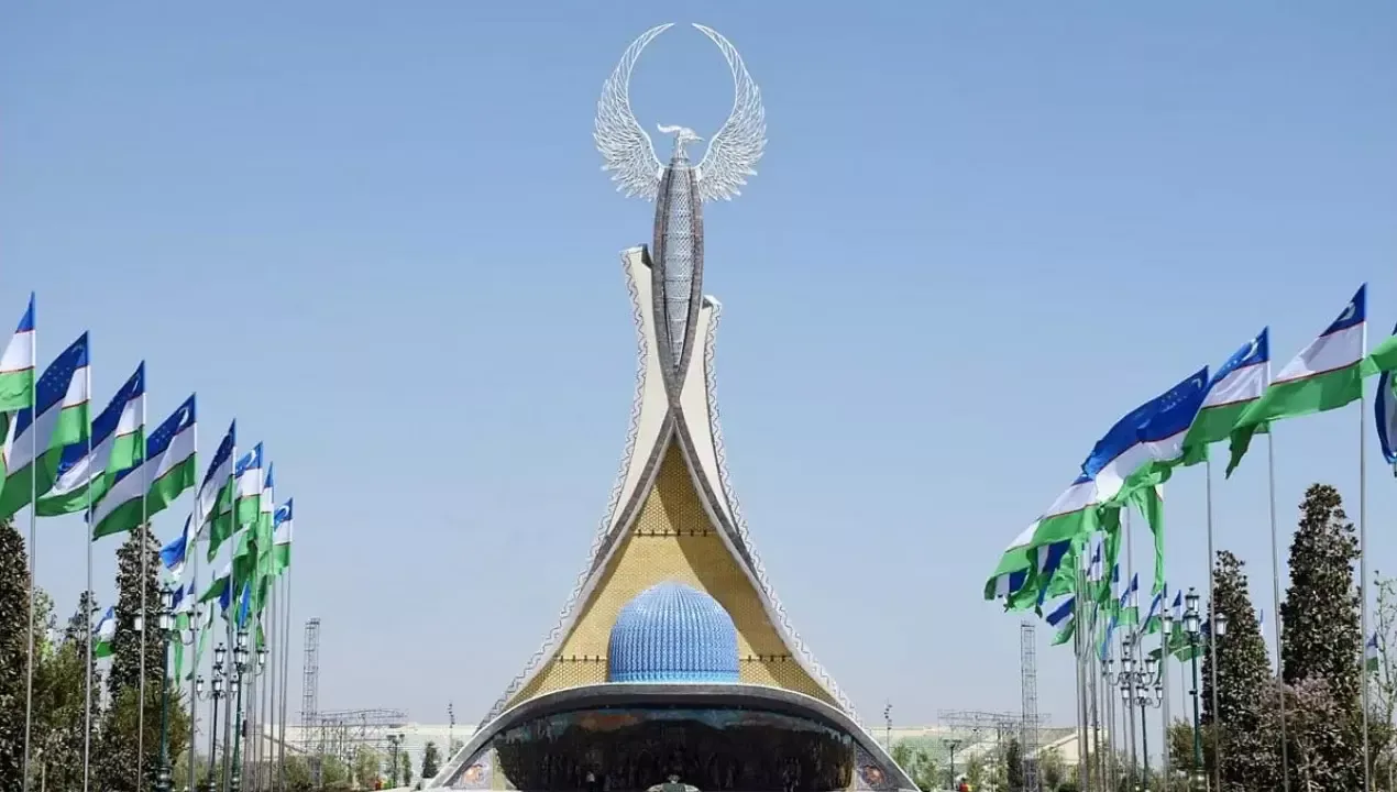 Mirziyoyev solemnly started Independence Day