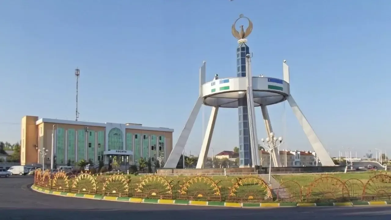 Namanganda buzilgan uy egasiga 200 mln tovon berildi