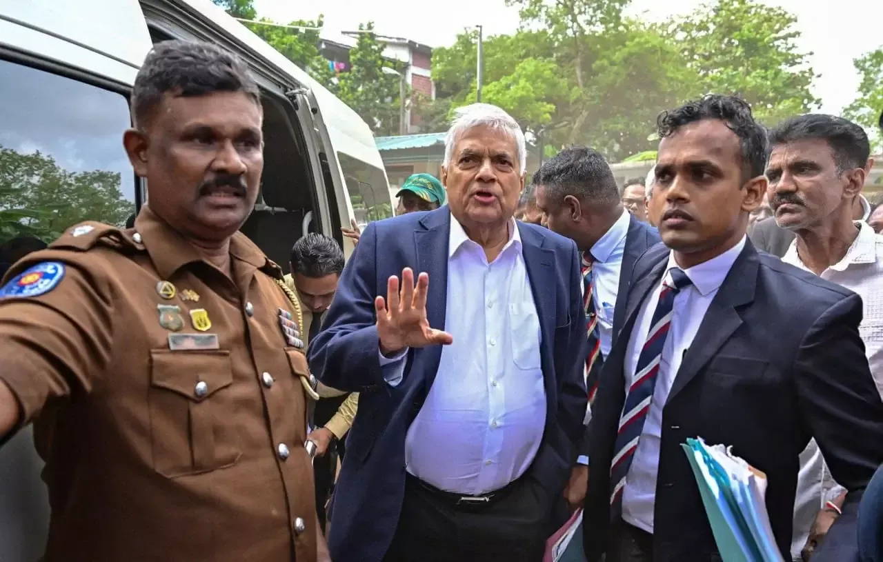 Shri-Lankada sobiq prezident hibsga olindi