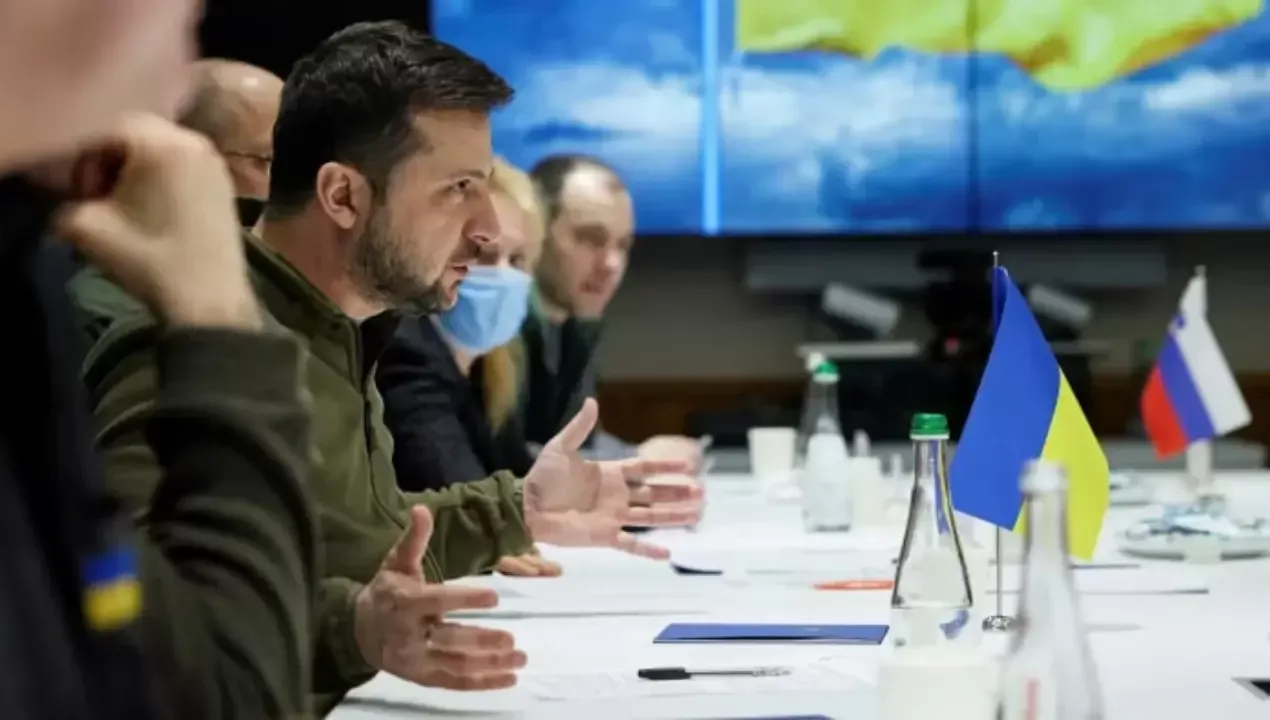 Zelenskiy directly discusses territories with Putin