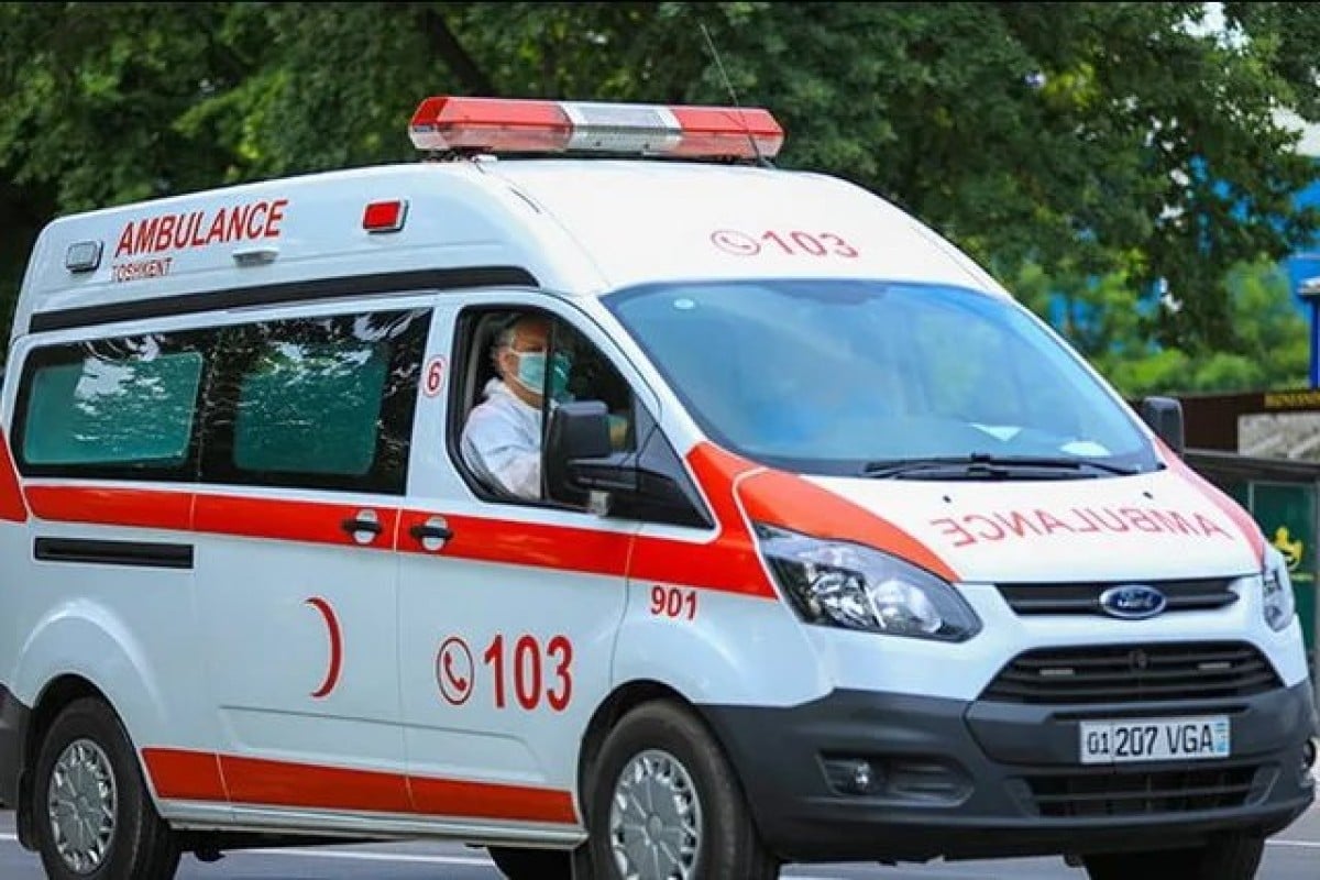 Audi and ambulance collided in Mirabad