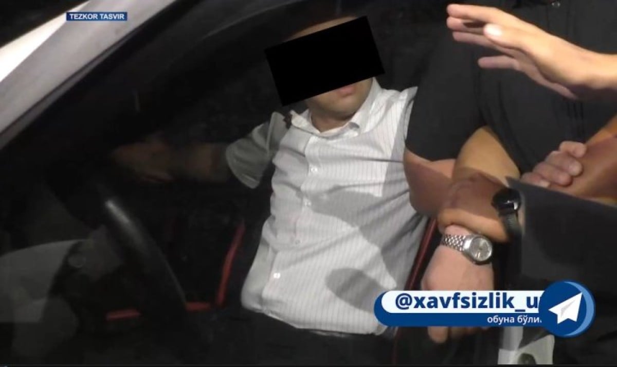 В Ангрене задержан старший следователь при получении взятки
