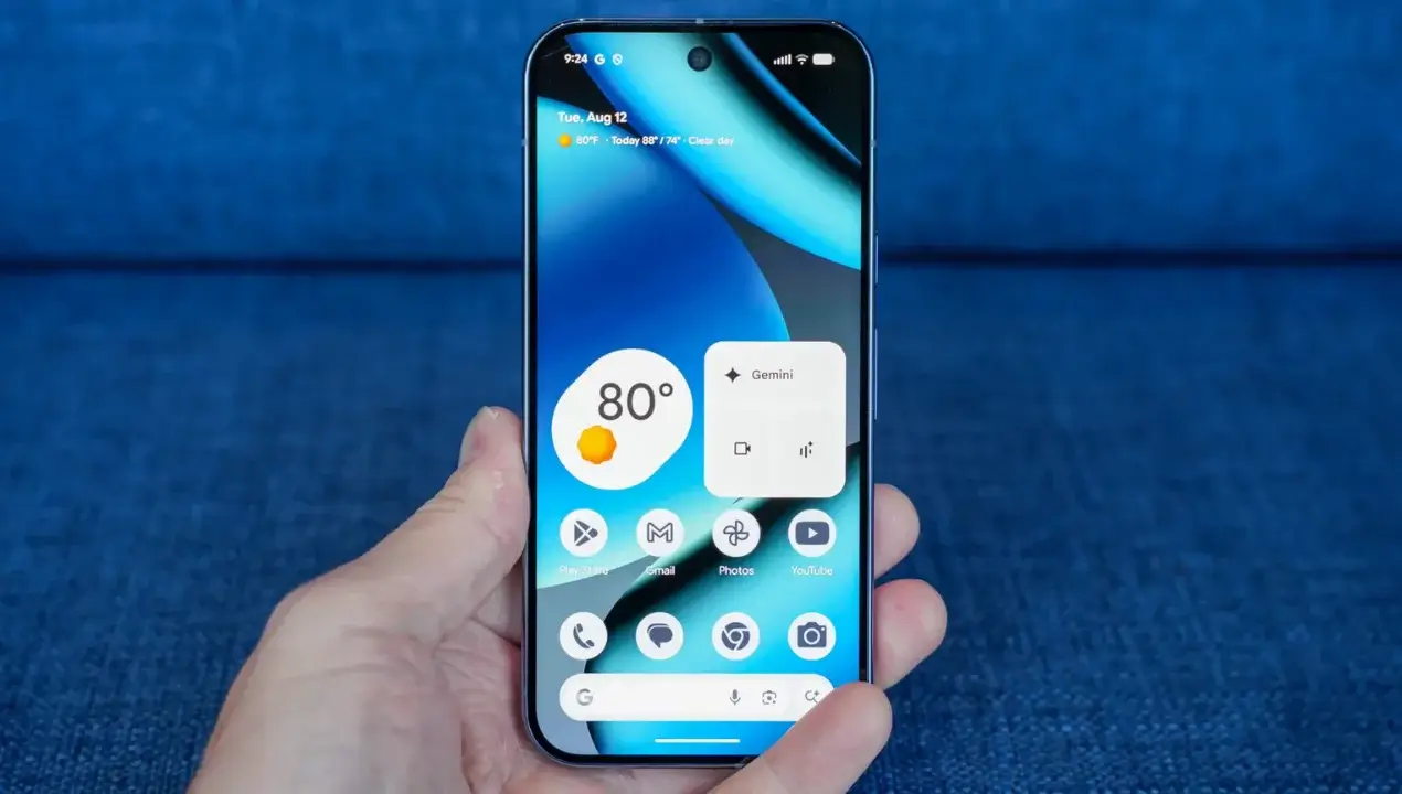 Google Pixel 10 Pro XL smartphone with the highest quality display