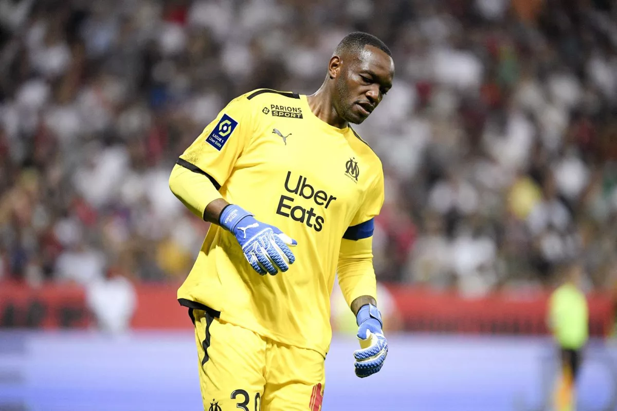 Steve Mandanda retired from professional football