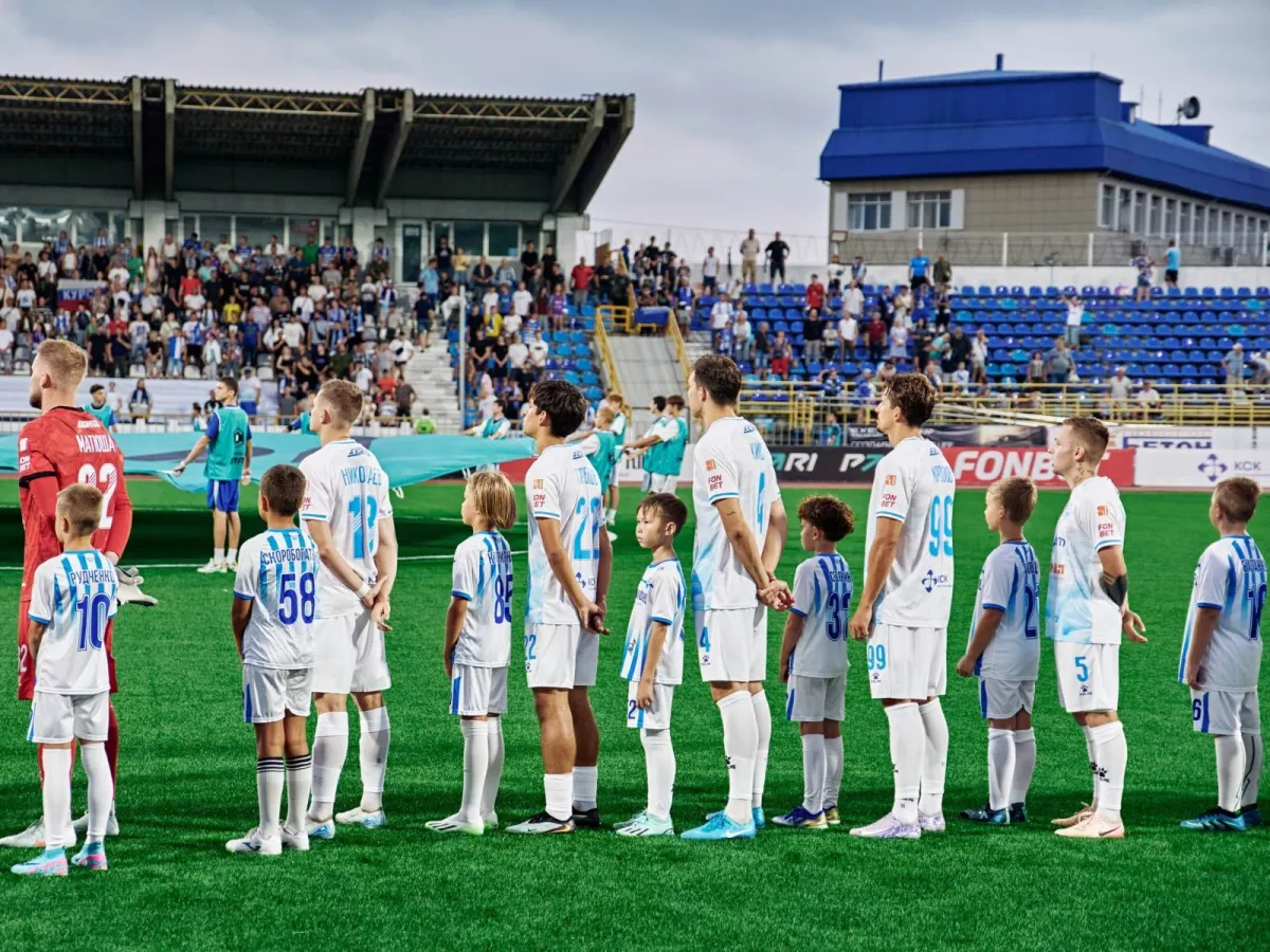 Chernomorets darvozaboniga quruq baliq sovg‘a qilindi