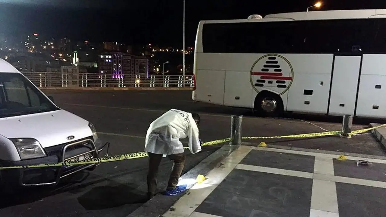 16-year-old teenager killed policemen in Izmir