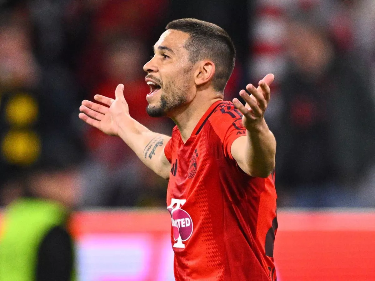 Rafael Gerreyru left the field due to injury