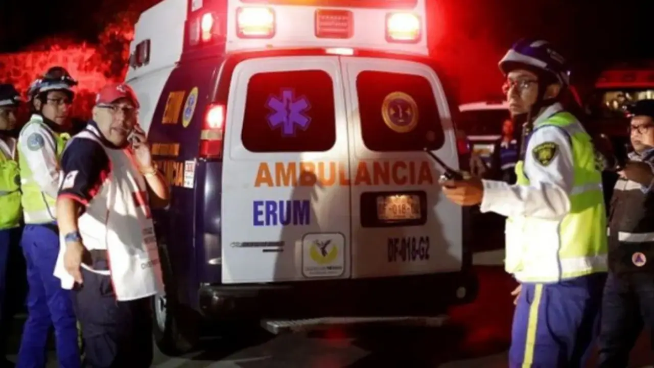 Gas tanker explosion in Mexico kills three