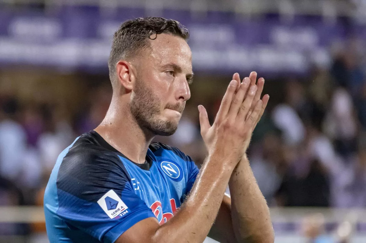 Napoli lost their central defender