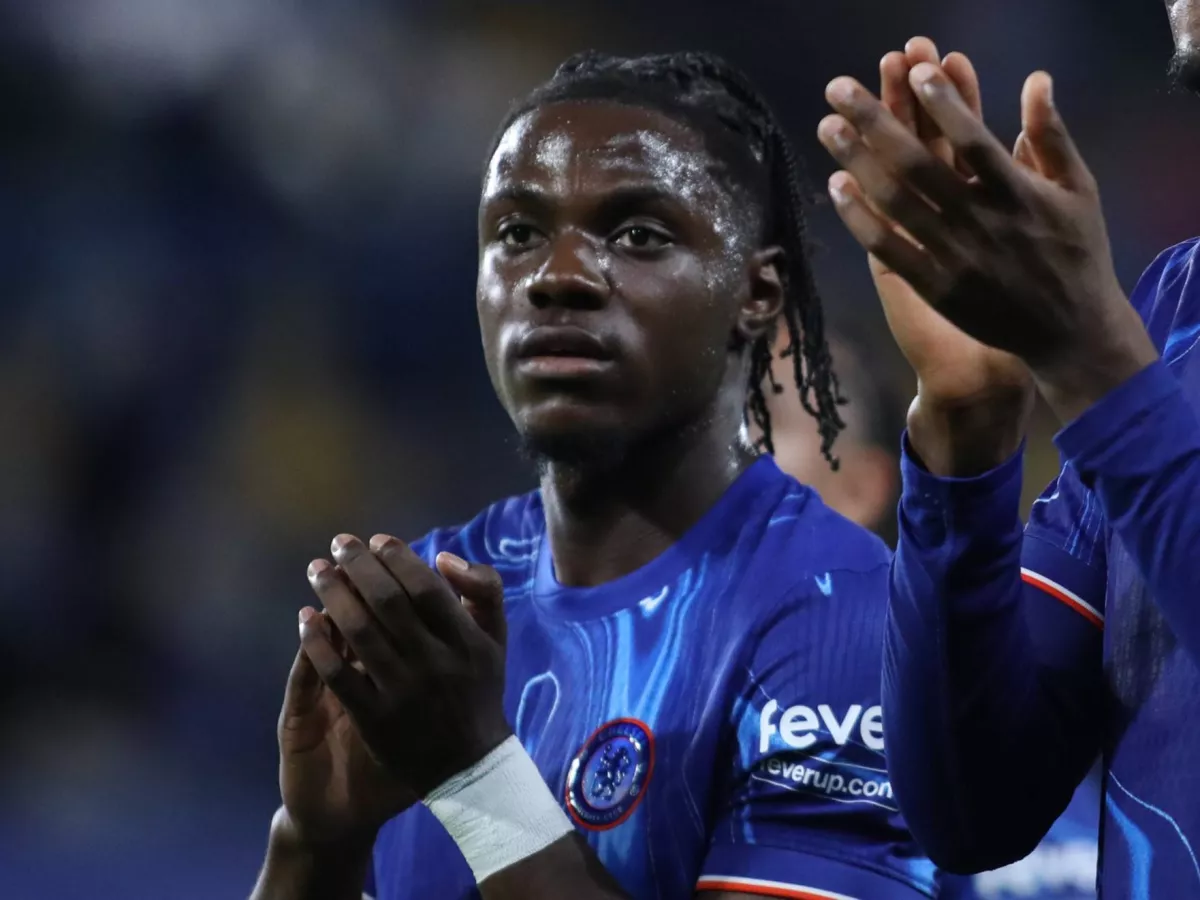 Manchester Yunayted Chelsea futbolchisini sotib olmoqchi