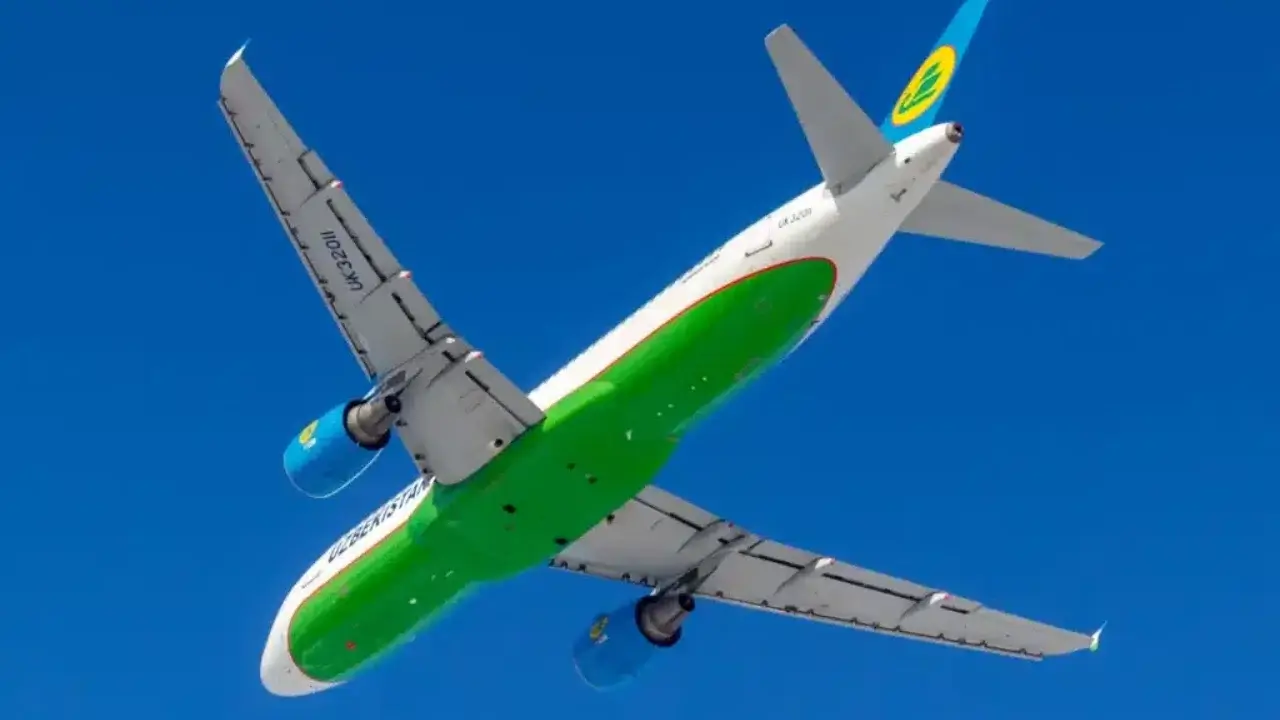 Uzbekistan Airways yoshi katta yo‘lovchilarga chegirma berdi