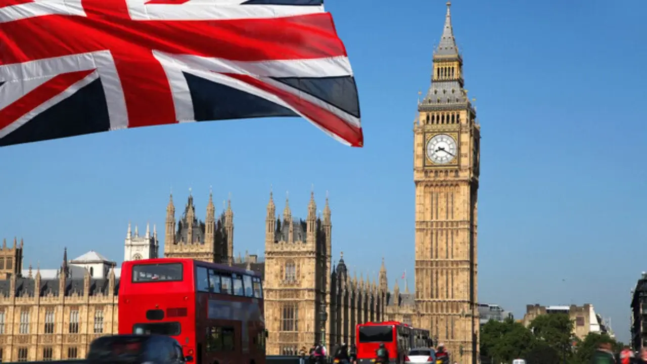 Buyuk Britaniya Kiyevga Rossiya aktivlari evaziga yordam berdi