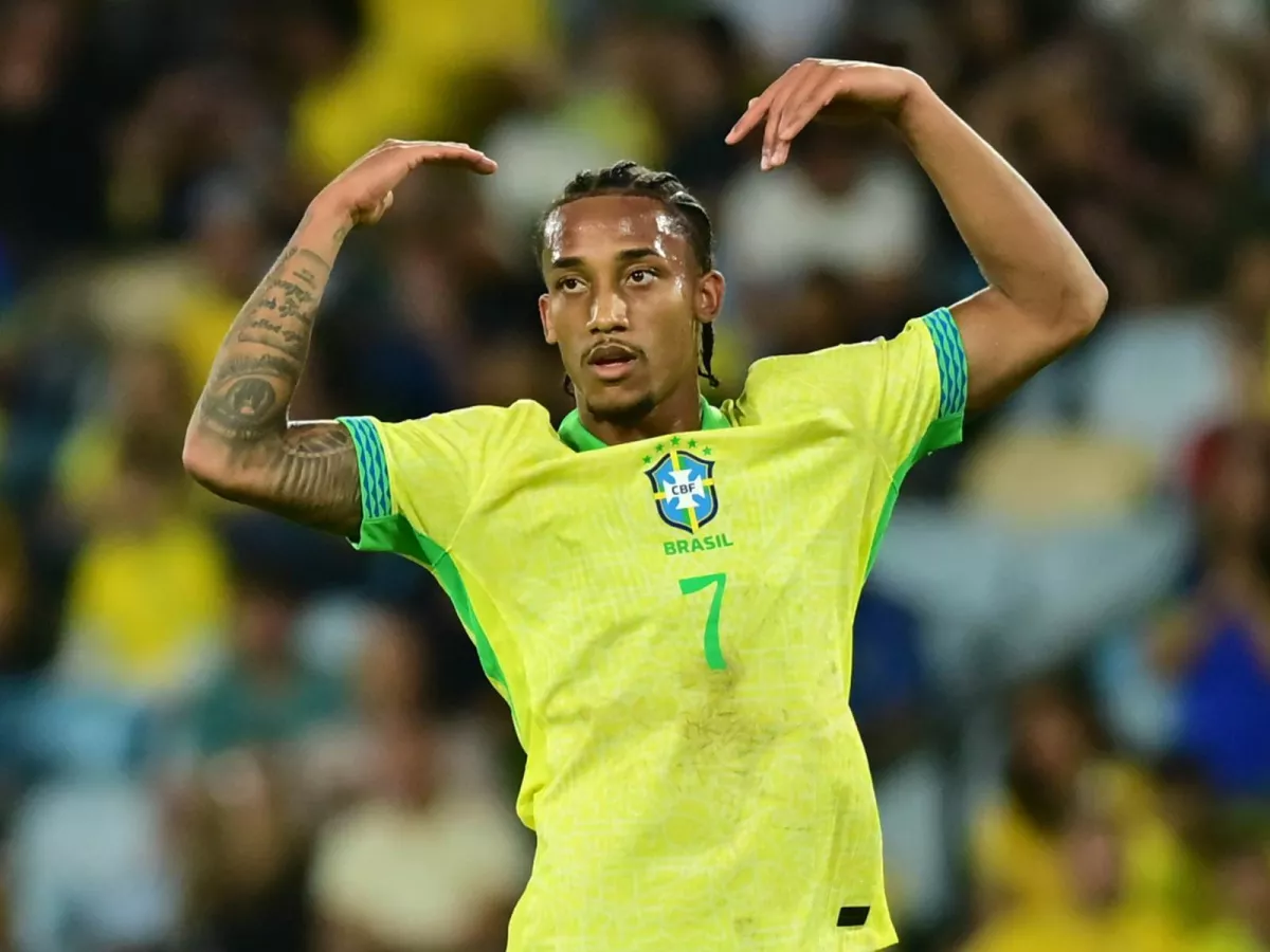 Joao Pedro explained why he vomited during the match