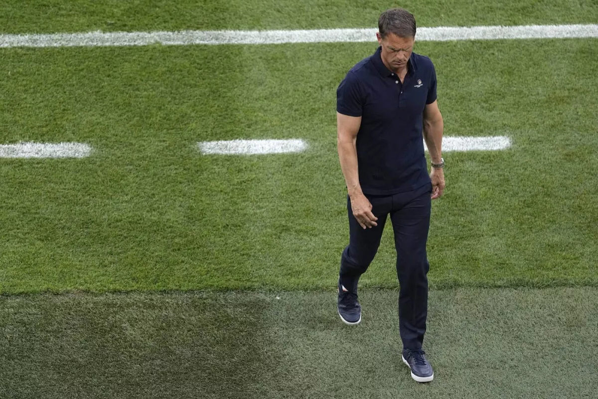 Felip Melo criticized the former coach