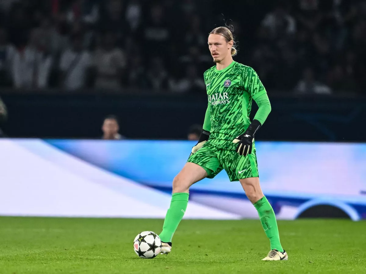 Safonov gained the trust of PSG fans