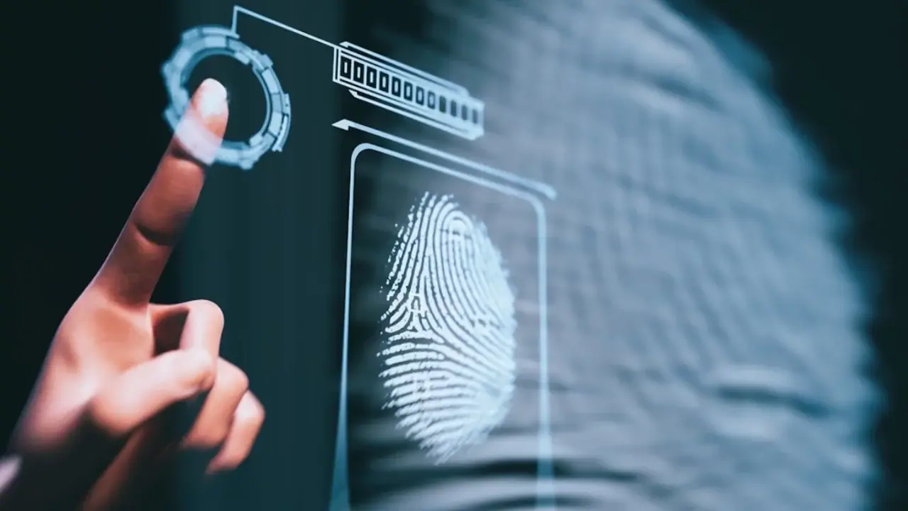 Digital ID for work introduced in the UK