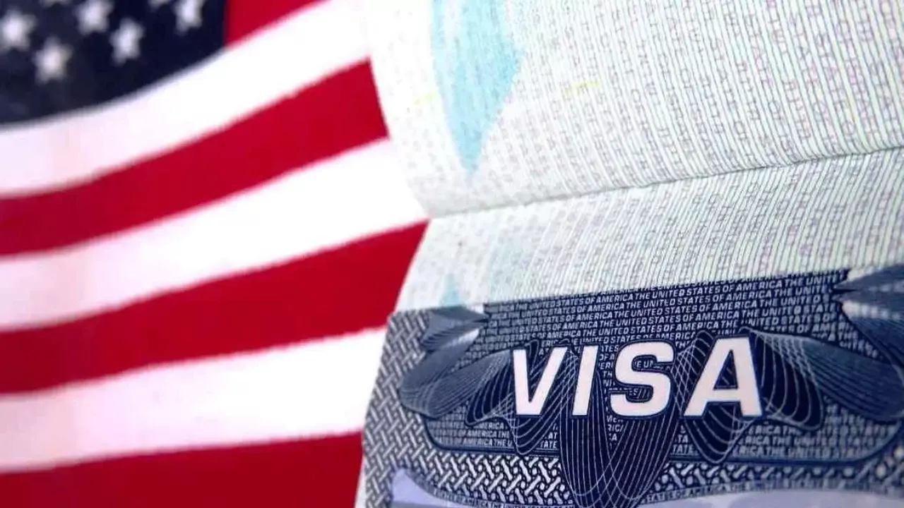 Плата за визу США будет увеличена с 1 октября