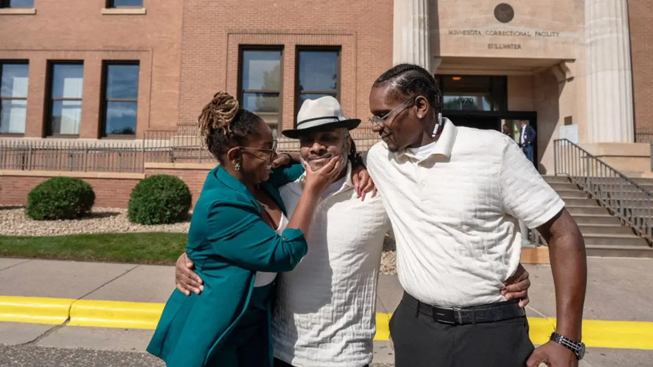 Bryan Hooper acquitted after 27 years in prison
