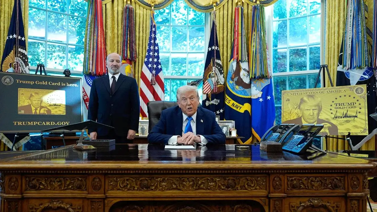 Трамп представил в США карту быстрого резидента